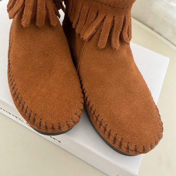 Minnetonka Kids Moccasins with Fringe - Tan - Picture 3 of 6